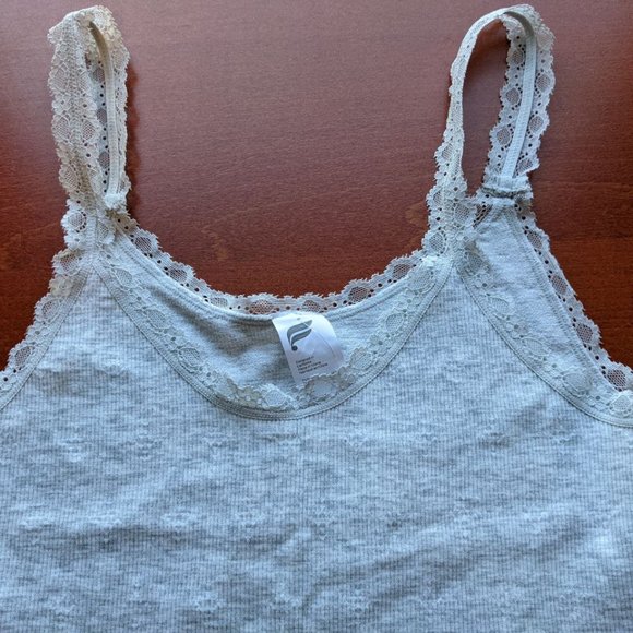 Fabletics Seamless skinny strap tank top - Picture 6 of 9